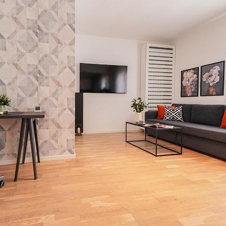 Maria - Modern Apartment With Parking And Workspace Bukurešť Exteriér fotografie